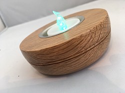 Tea light holder in oak