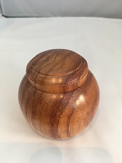 Box turned in bubinga wood